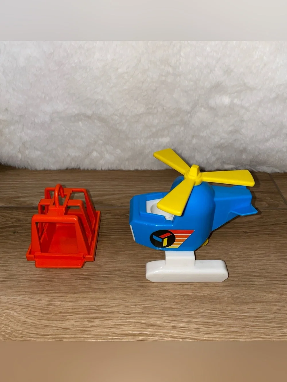 Vintage Fisher Price Little People Air Lift Copter Set #635